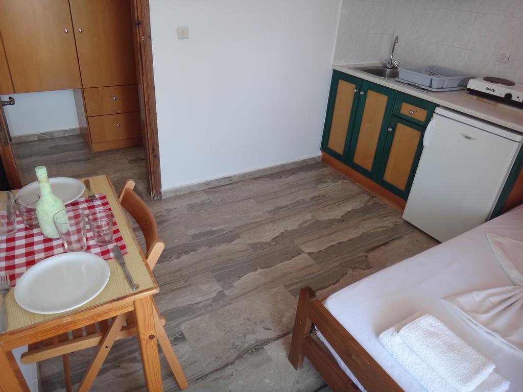 Amfi Apartments Kardamena  Rom bilde